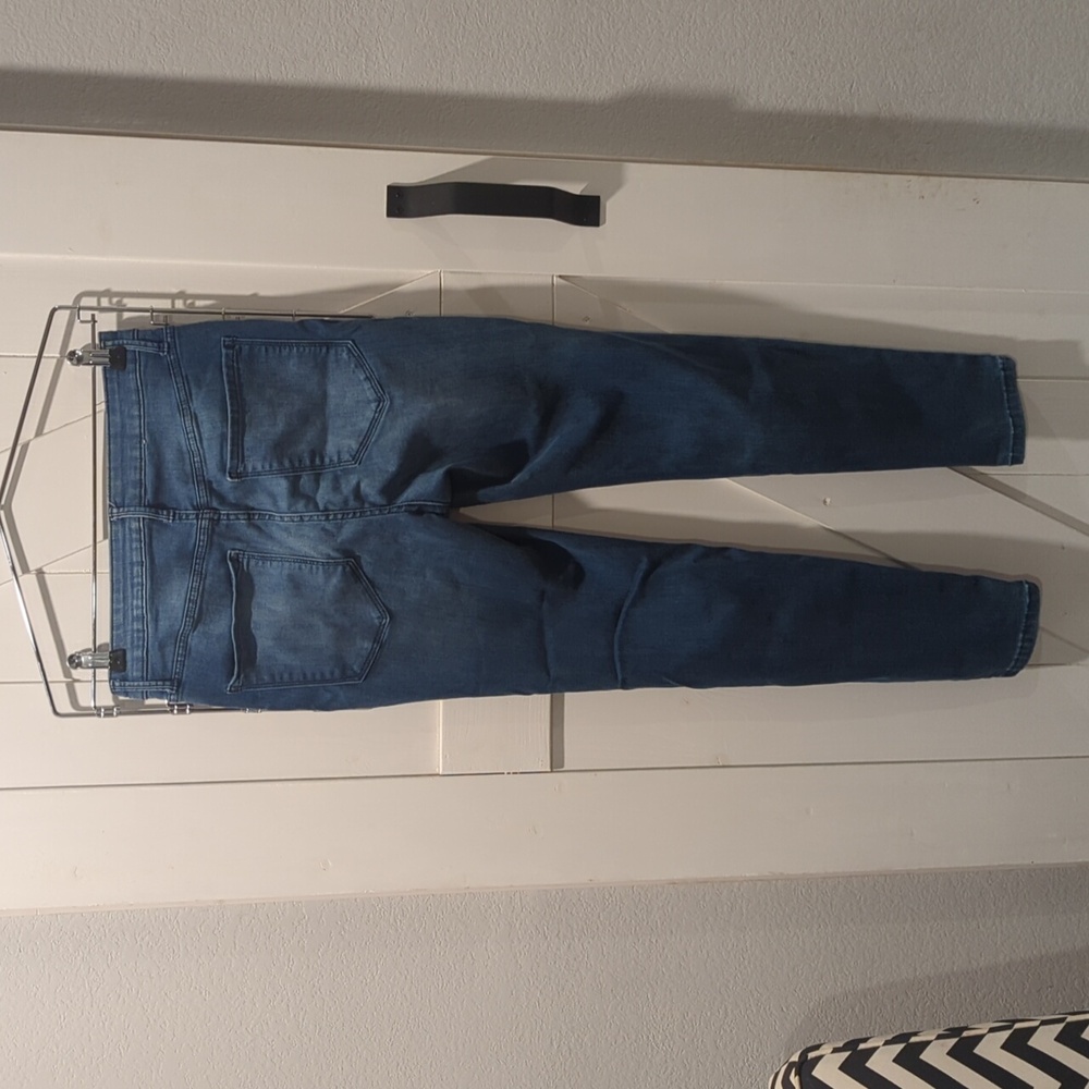 Simply Vera Wang Women's Power Stretch Core Skinny Jeans Sz. 8R - Picture 4 of 5